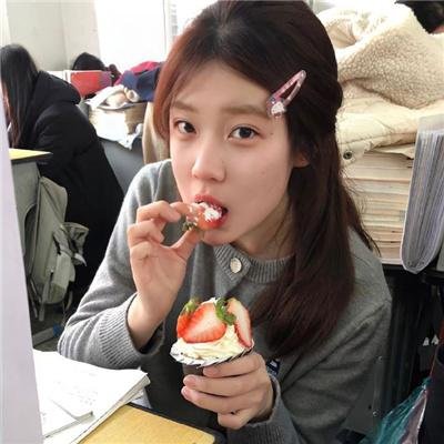 一蕉得志美兰黛海报