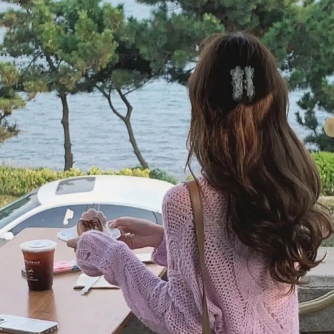 这个世界温柔的冷漠海报